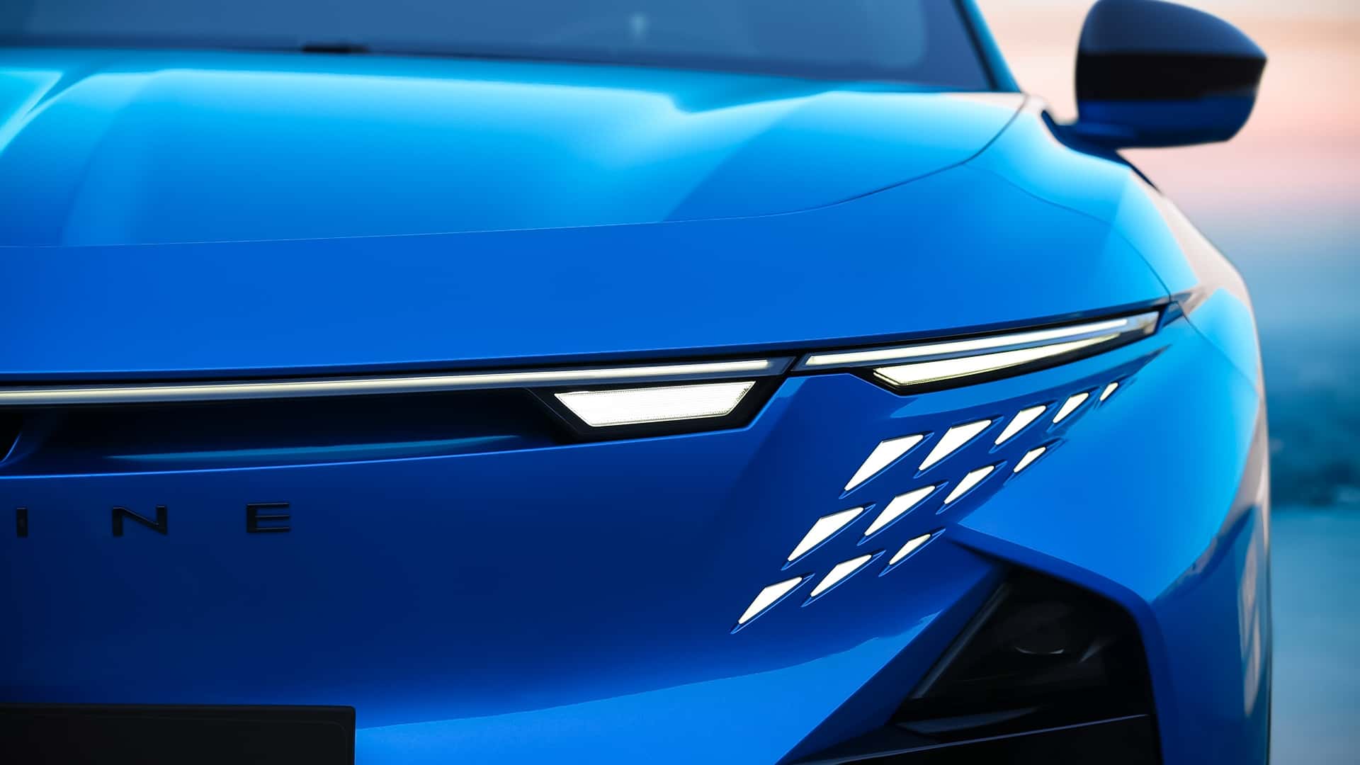Alpine A390