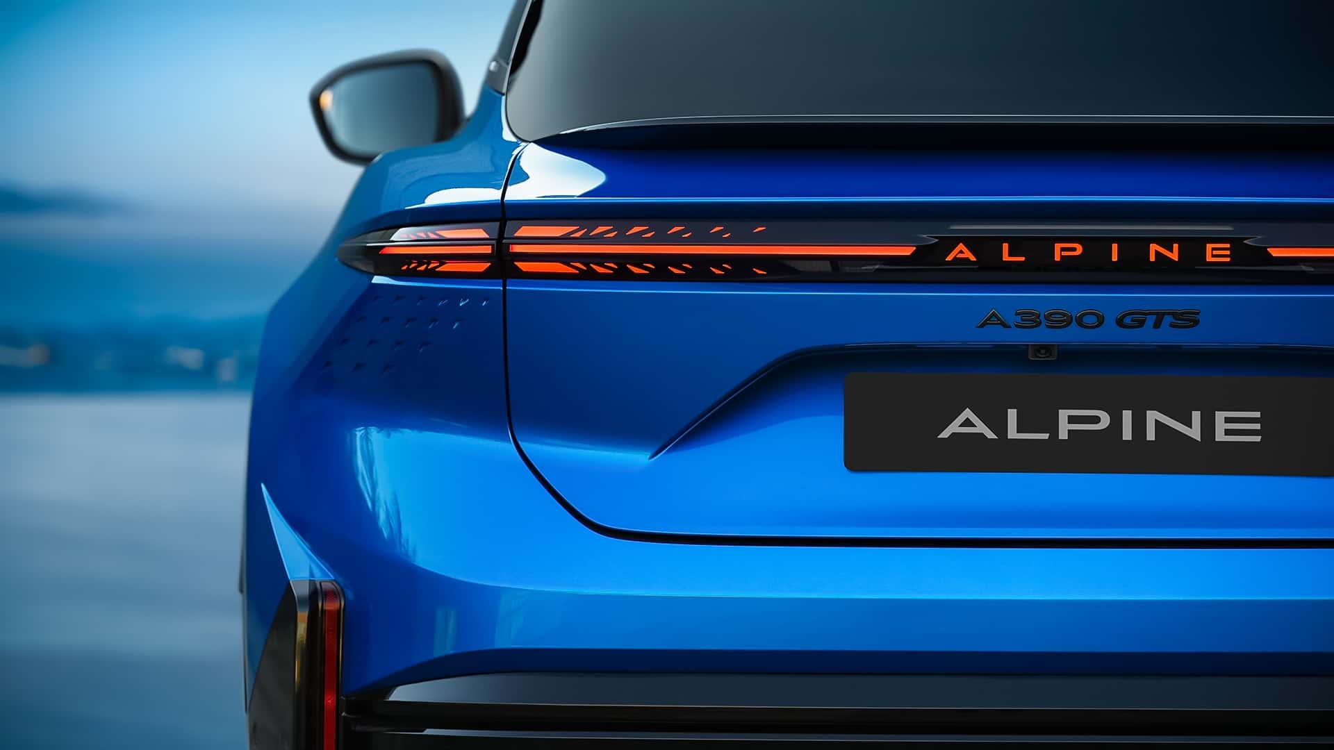 Alpine A390