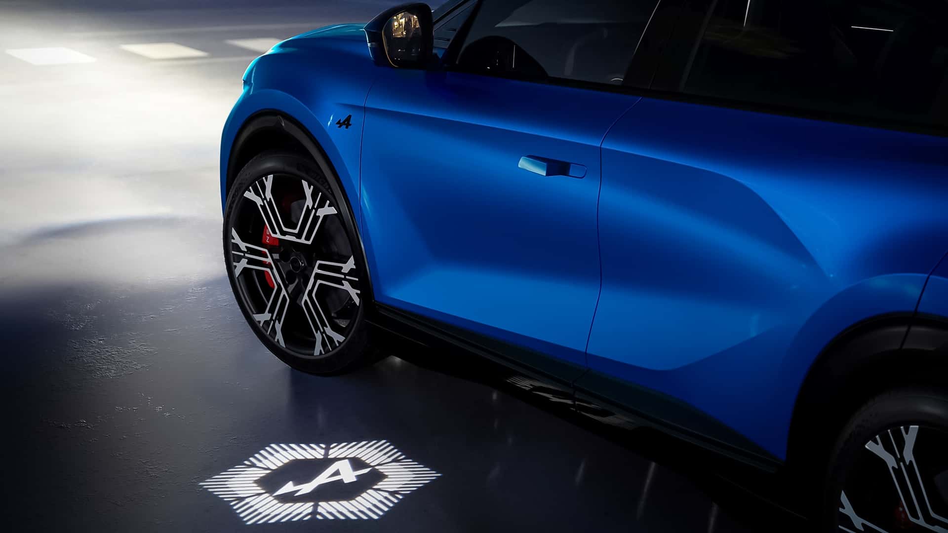 Alpine A390