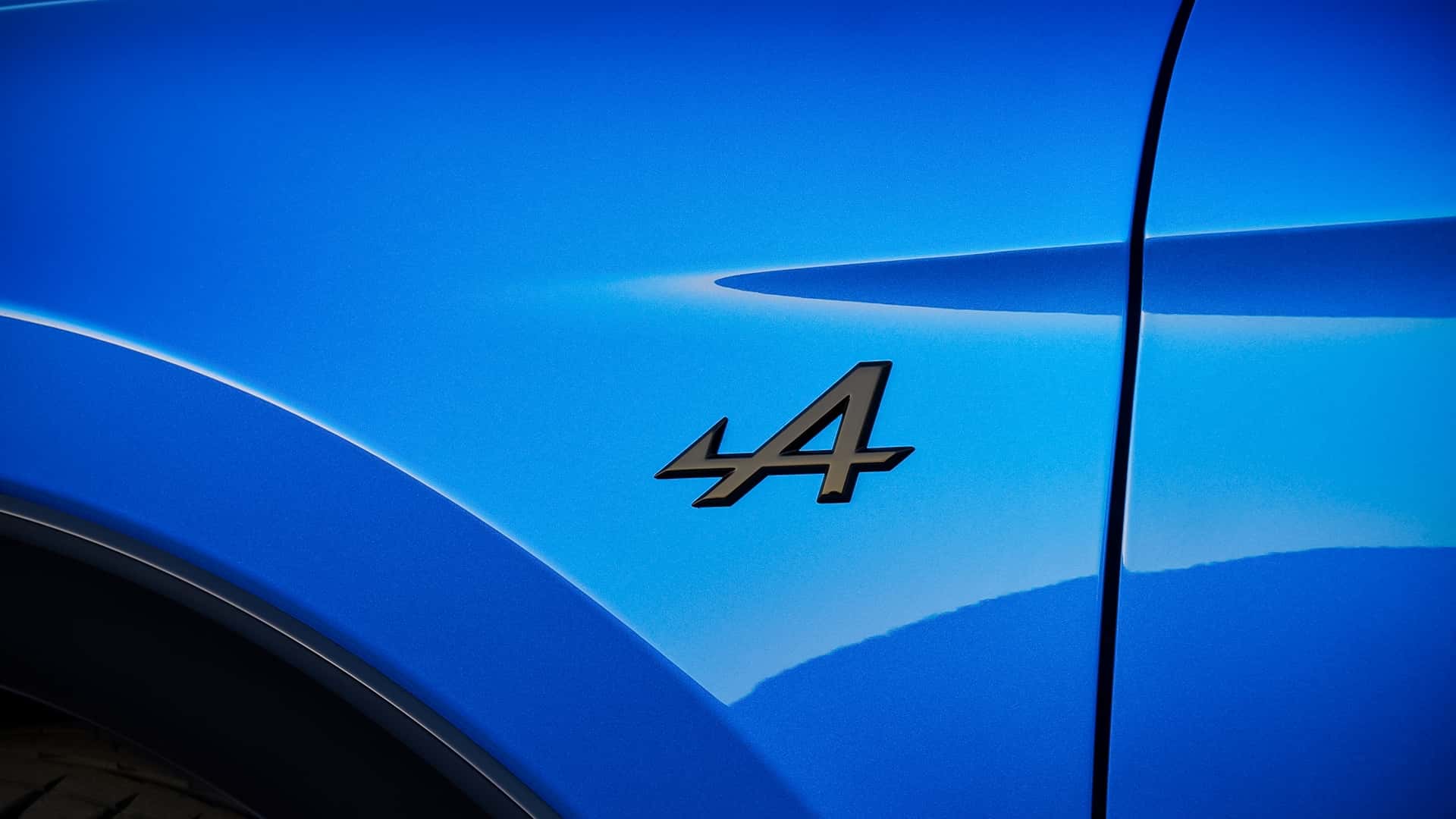 Alpine A390