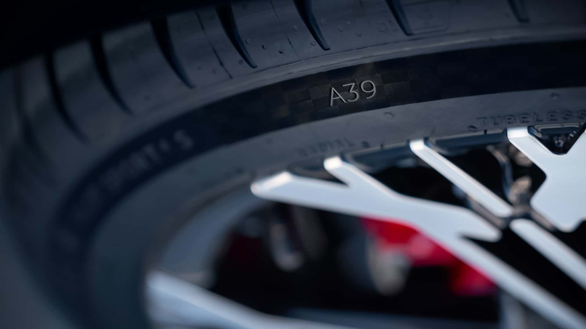 Alpine A390
