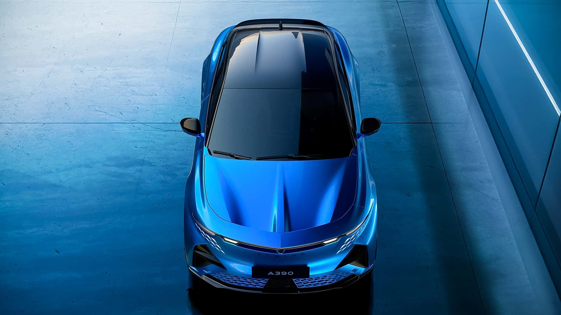 Alpine A390