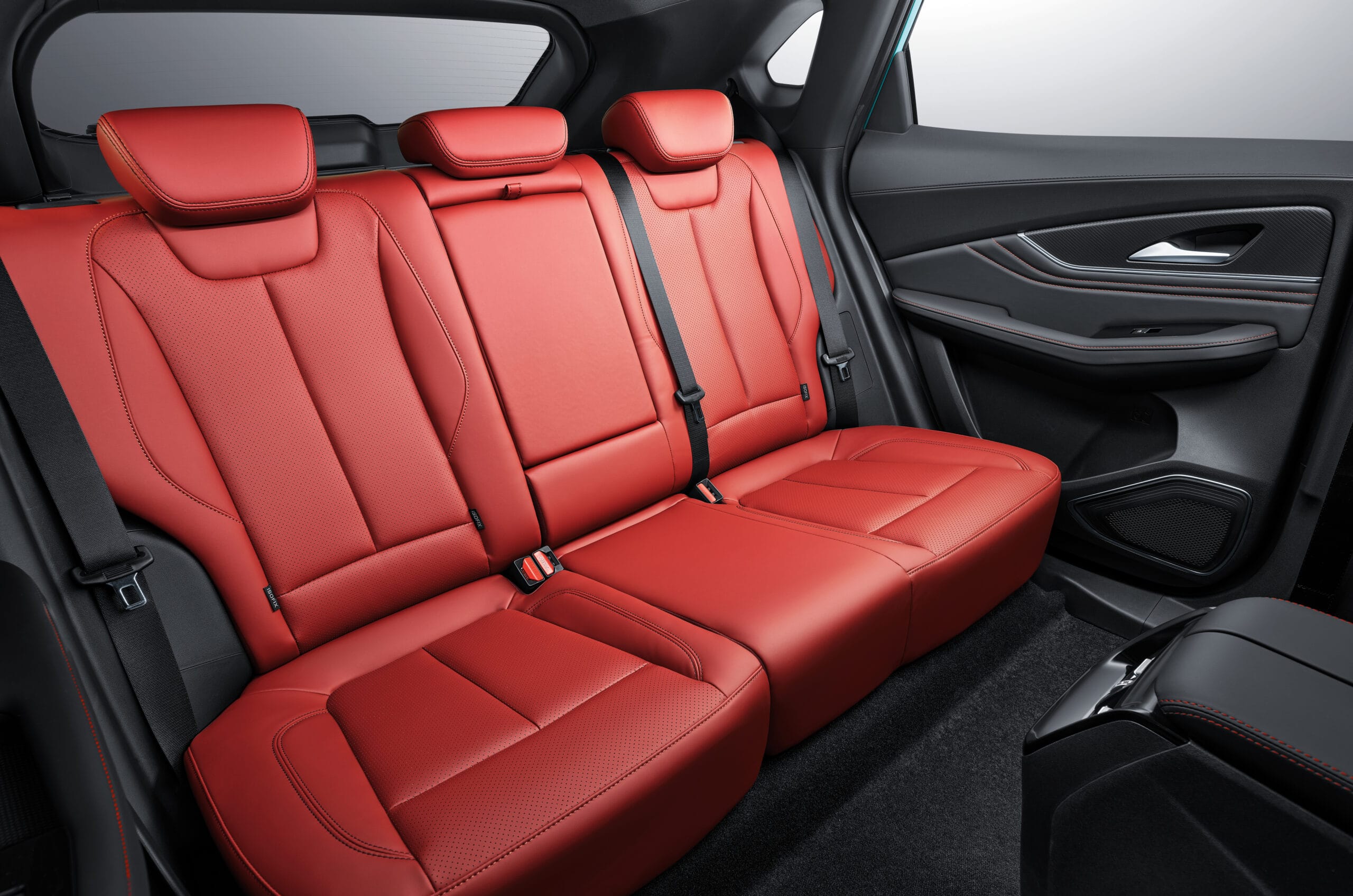 Forthing T5 Evo ve M4 U-Tour