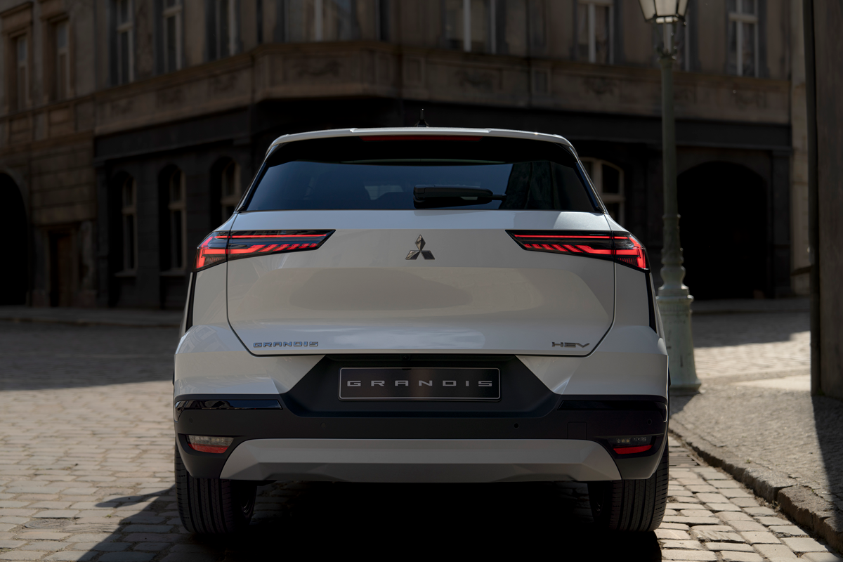 Mitsubishi Grandis