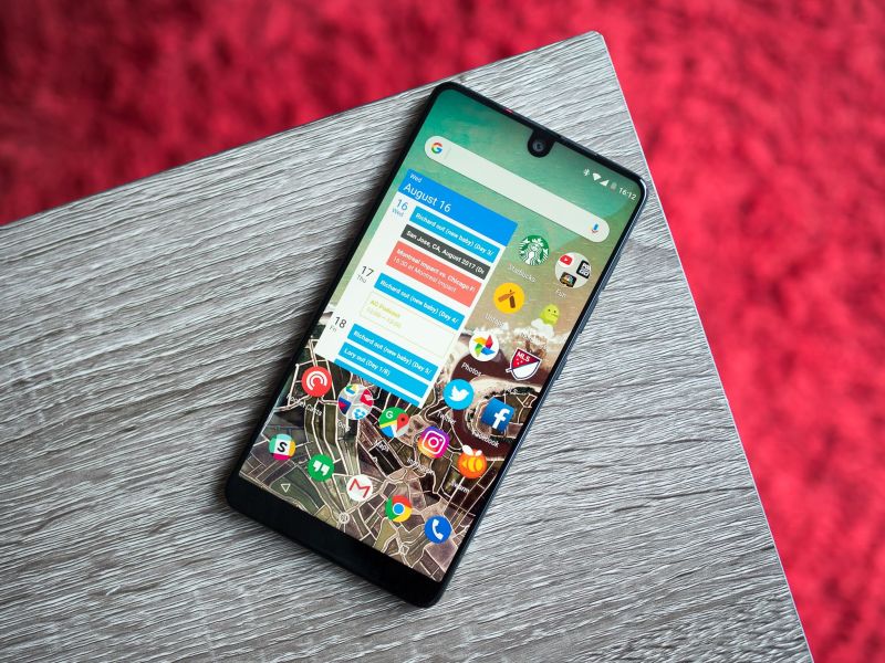 Essential Phone 2 iptal edildi, şirket satılıyor