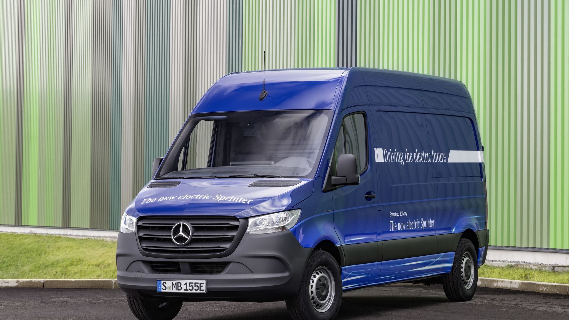 Elektrikli Mercedes eSprinter, iki farklı batarya ile satılacak