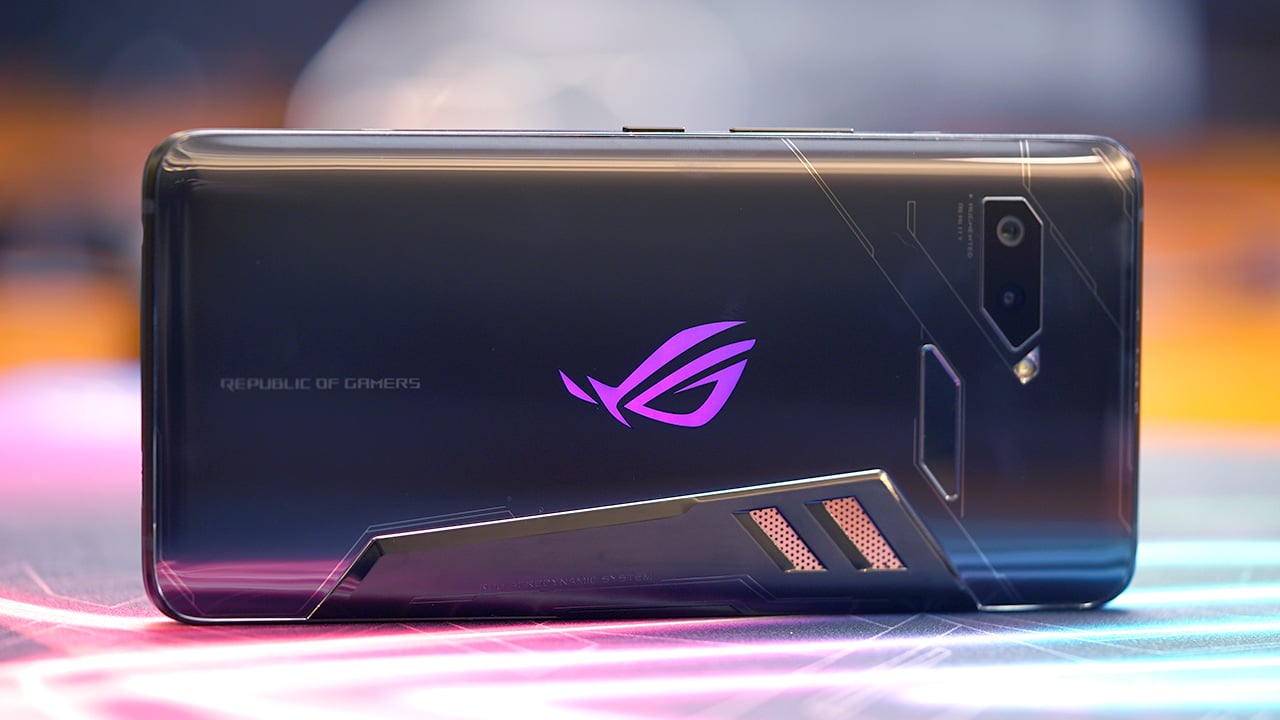 Asus ROG Phone tanıtıldı: En iyi oyun telefonu!