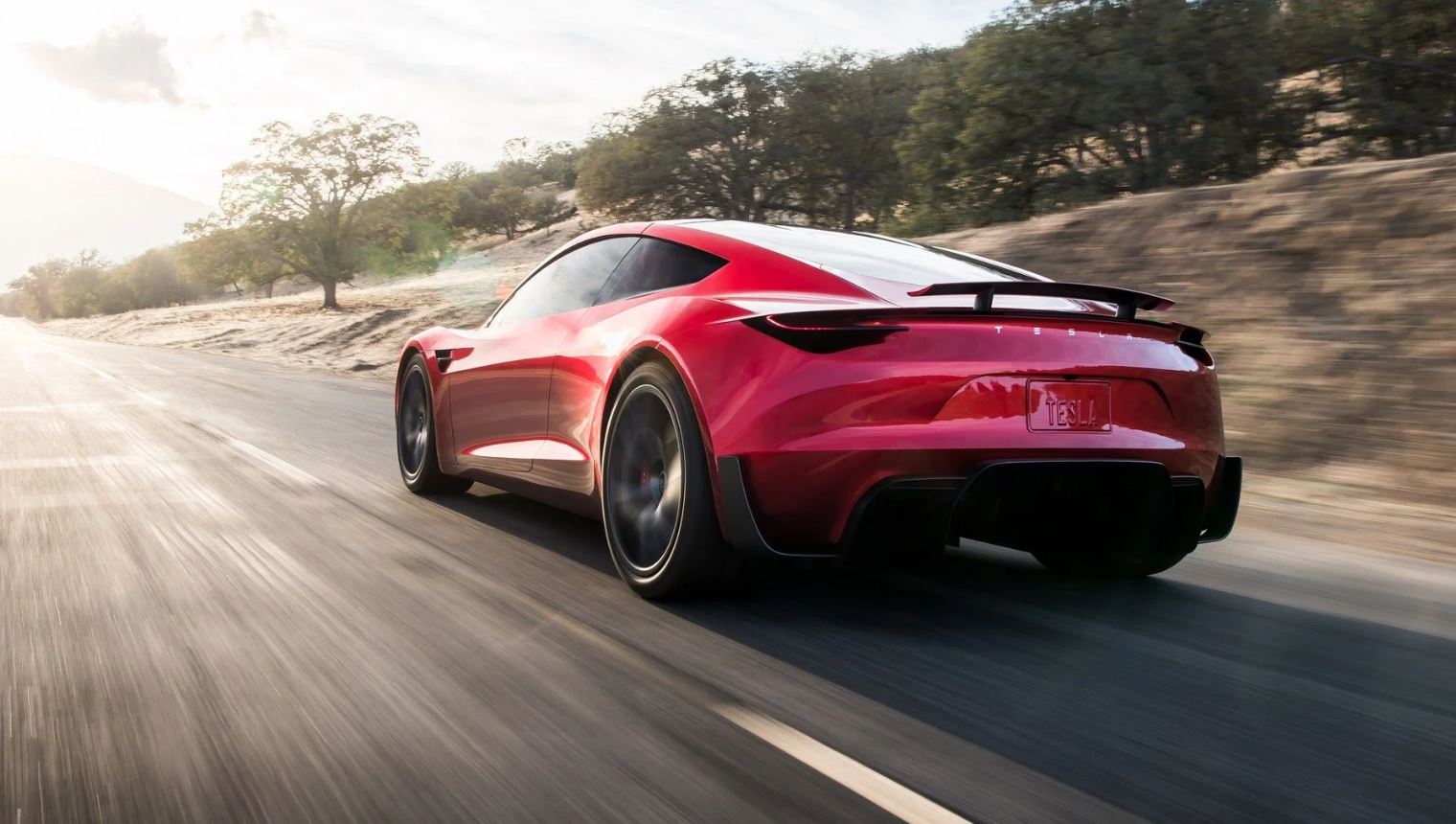 Tesla Roadster, SpaceX performans paketine sahip 'çılgın' bir araç olacak