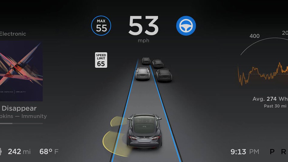 Tesla oto pilota tam otonom sürüş özelliği geliyor