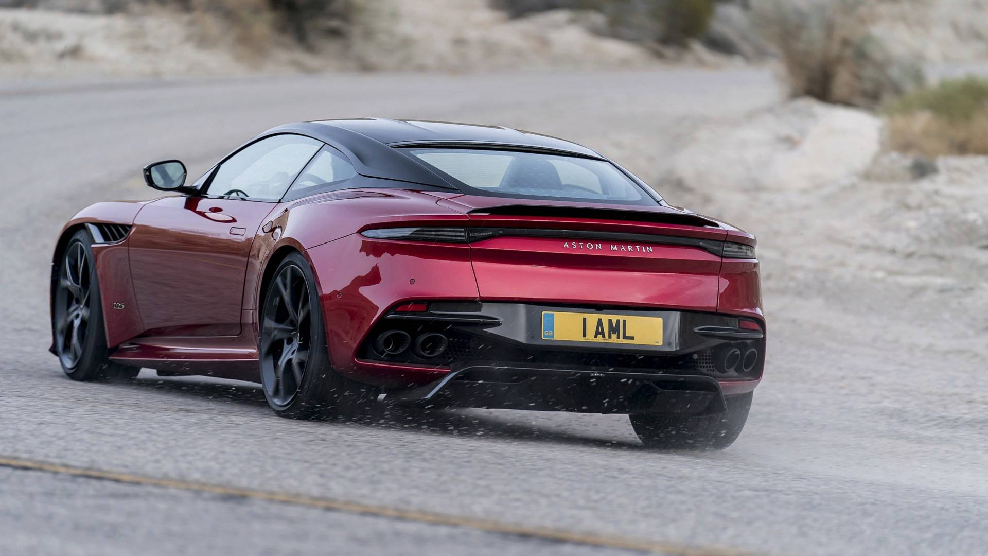 2019 DBS Superleggera fiyatı ve özellikleri