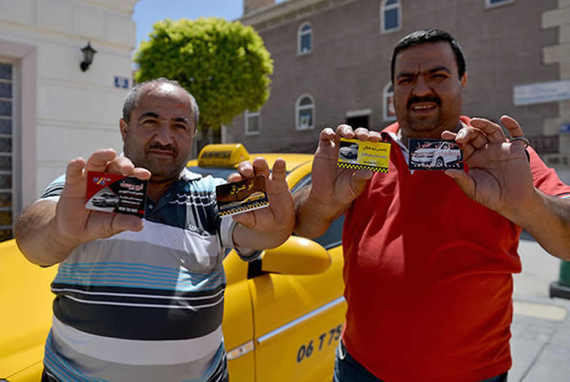 Uber'i yasaklatmaya çalışan taksiciler, şimdi de Suriyeli korsan taksicilerden şikayetçi
