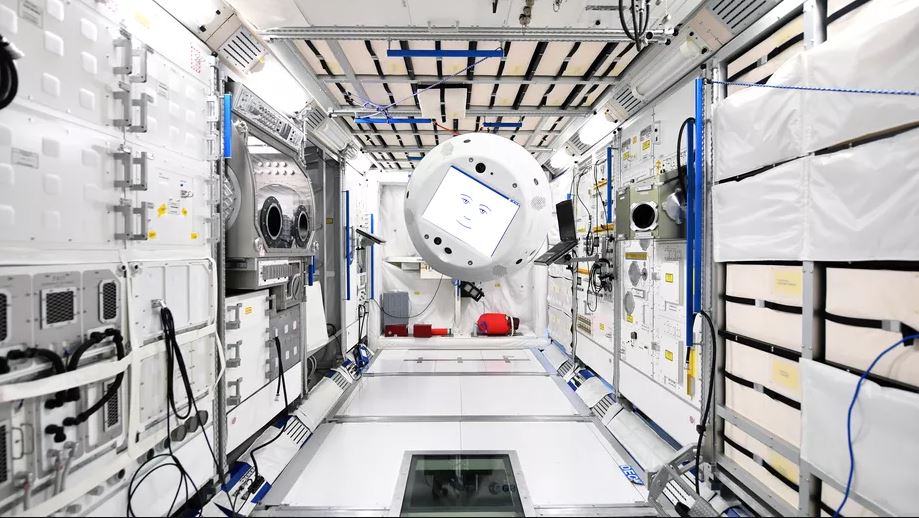 cimon uluslararası uzay istasyonu robot