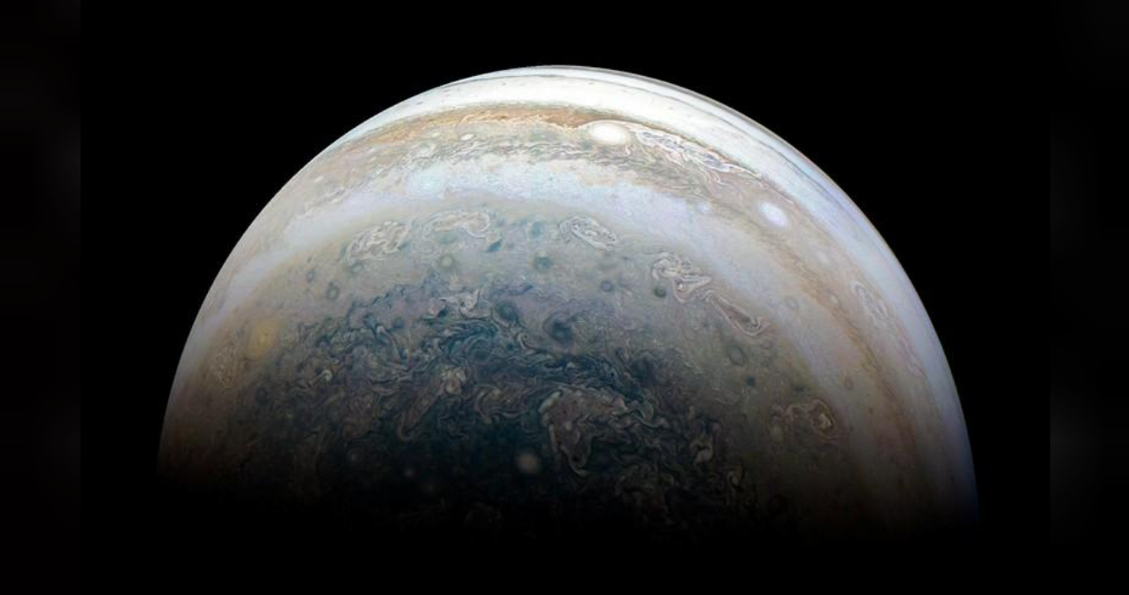 Jüpiter'in 12 yeni uydusu keşfedildi: Birisi çok 'tuhaf'