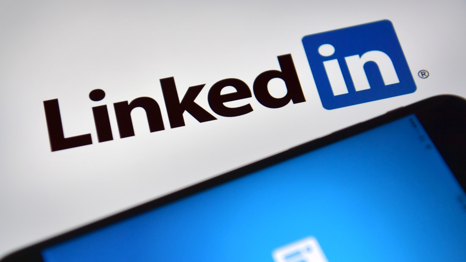 LinkedIn'in mobil uygulamasına sesli mesajlaşma özelliği geliyor