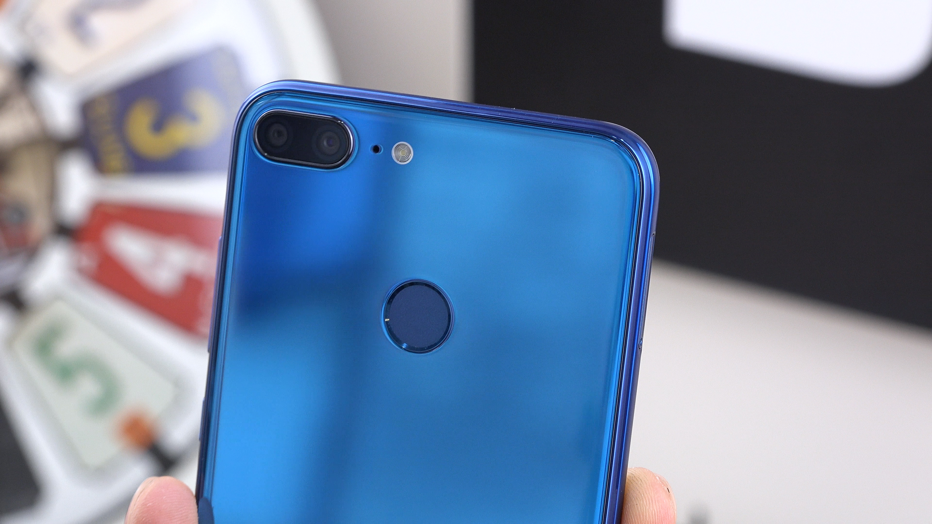 A101'de satılacak Honor 9 Lite'ı inceledik!