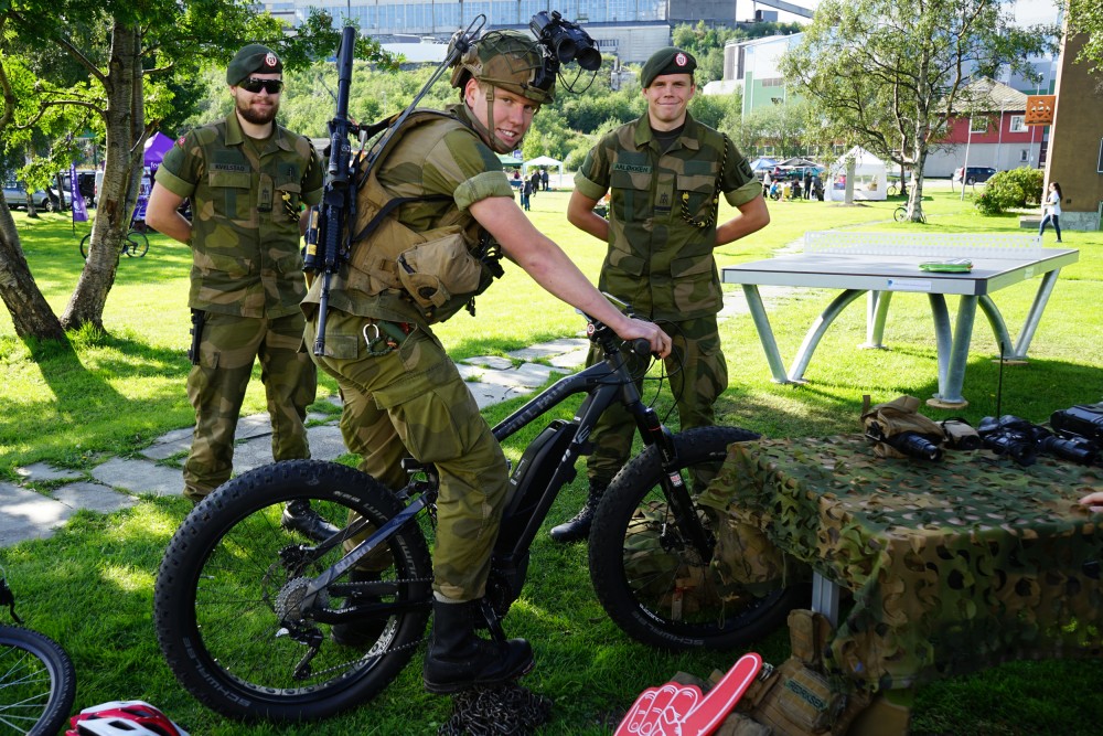 Norveç ordusu sınır güvenliğini elektrikli bisikletlerle sağlayacak