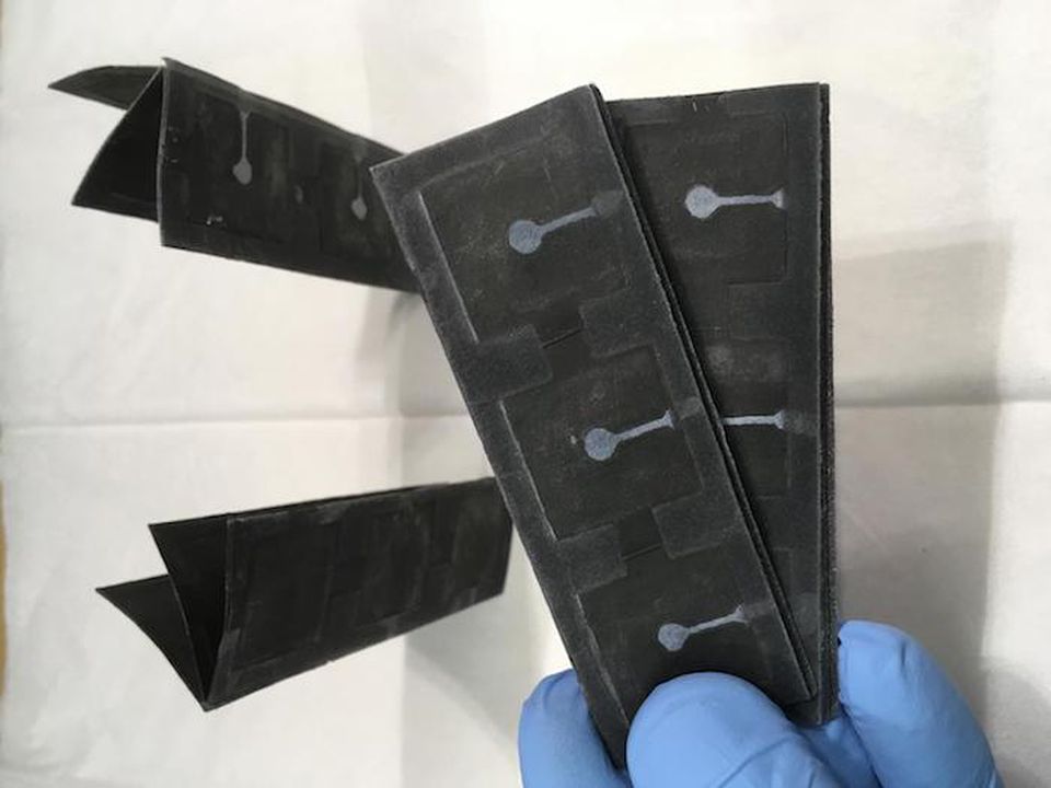 Bakterilerle çalışan kağıt biyo-batarya geliştirildi