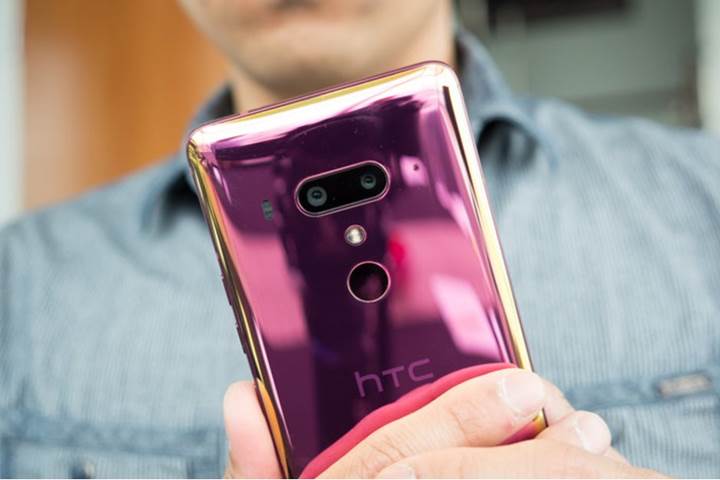 HTC'nin satışları geçen yıla oranla yüzde 50 düştü