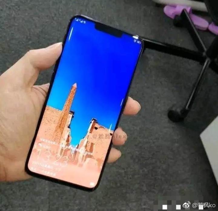 Huawei Mate 20 ve Mate 20 Pro'nun ekranı sızdırıldı