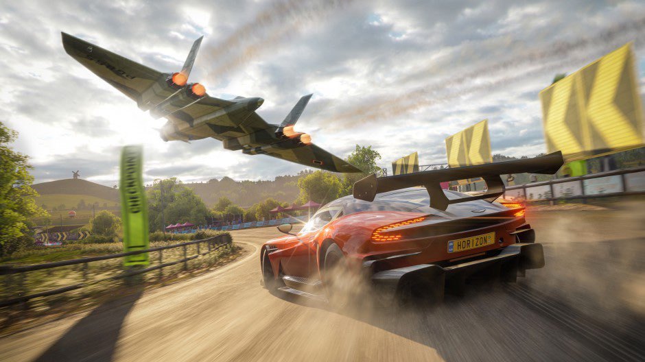 Forza Horizon 4, James Bond araçlarına kavuşuyor