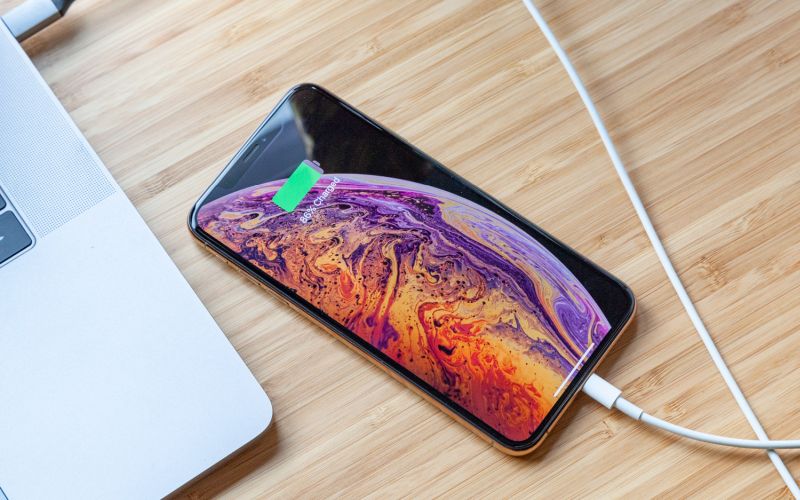 Geçen yılki iPhone X'un pil ömrü iPhone Xs serisinden daha iyi