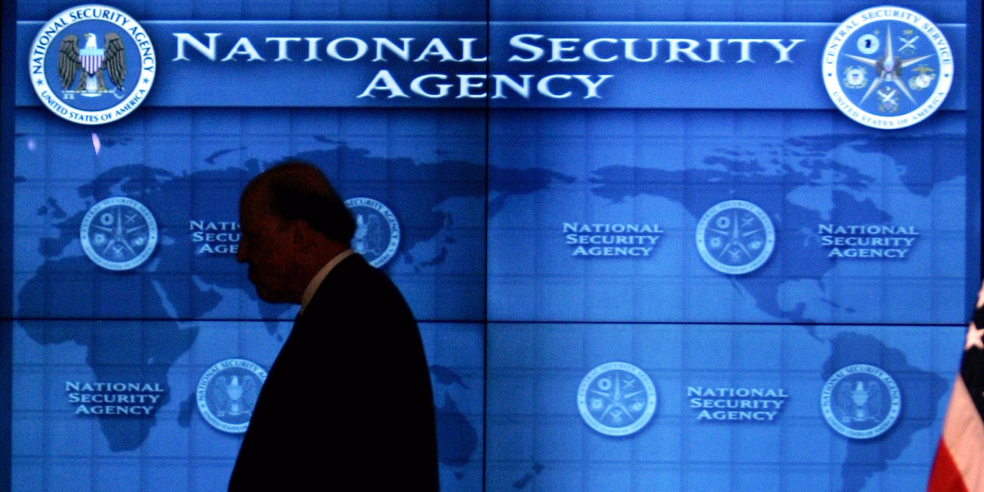 Gizli belgeleri evine götüren NSA çalışanı beş buçuk yıl hapis cezasına çarptırıldı