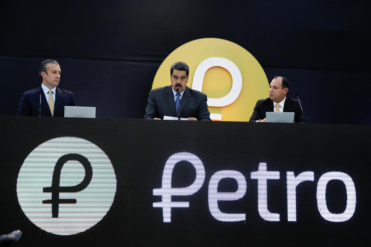 Venezuela'da petro dönemi resmen başladı