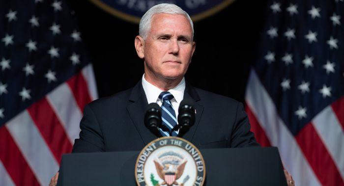 Mike Pence: Google, Çin'e özel arama motoru geliştirmeyi bırakmalı