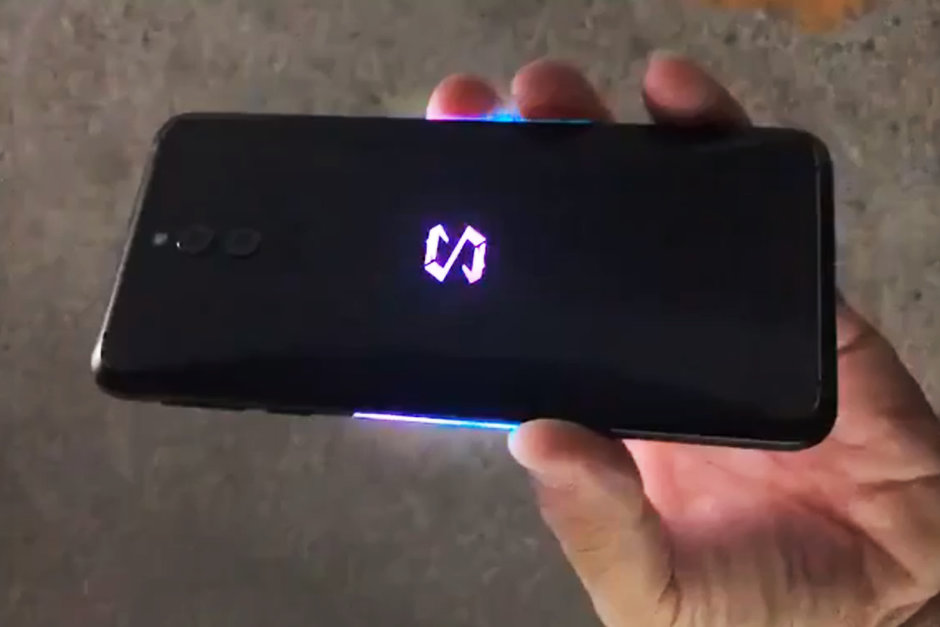 Xiaomi Black Shark 2'nin tasarımını gözler önüne seren bir video ortaya çıktı