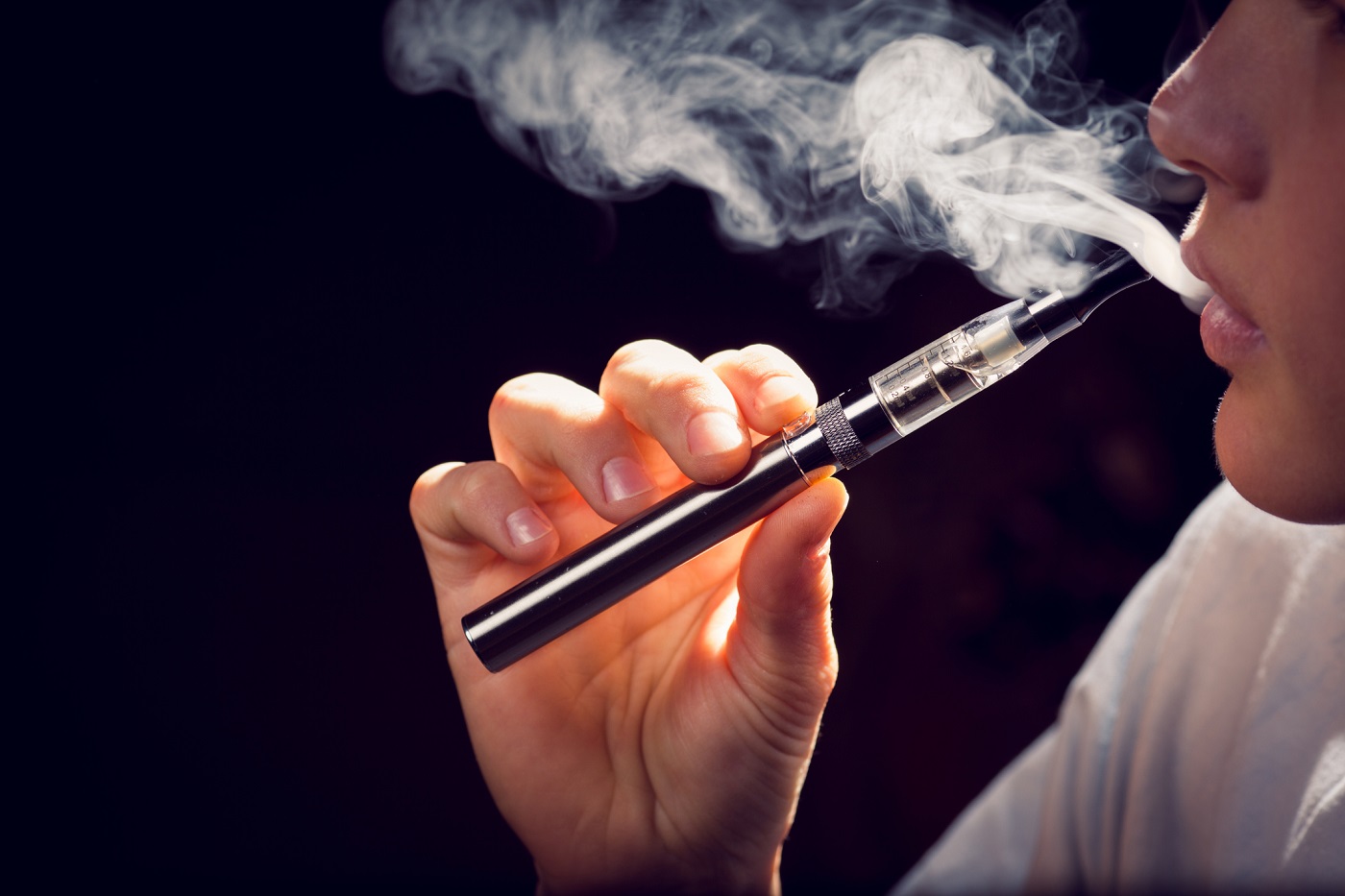 Elektronik sigara likitleri akciğer rahatsızlıklarına yol açabilir