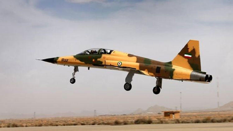 İran yerli savaş uçağı Kevser için seri üretime başlıyor