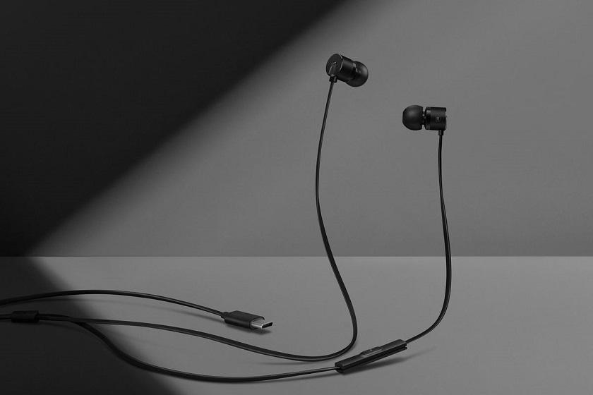 Kablolu OnePlus Bullets 2T Type-C kulaklıklar duyuruldu
