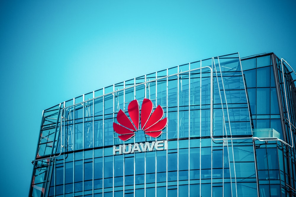 Huawei hedefi koydu: 2020’de Samsung’u geçip bir numara olacağız
