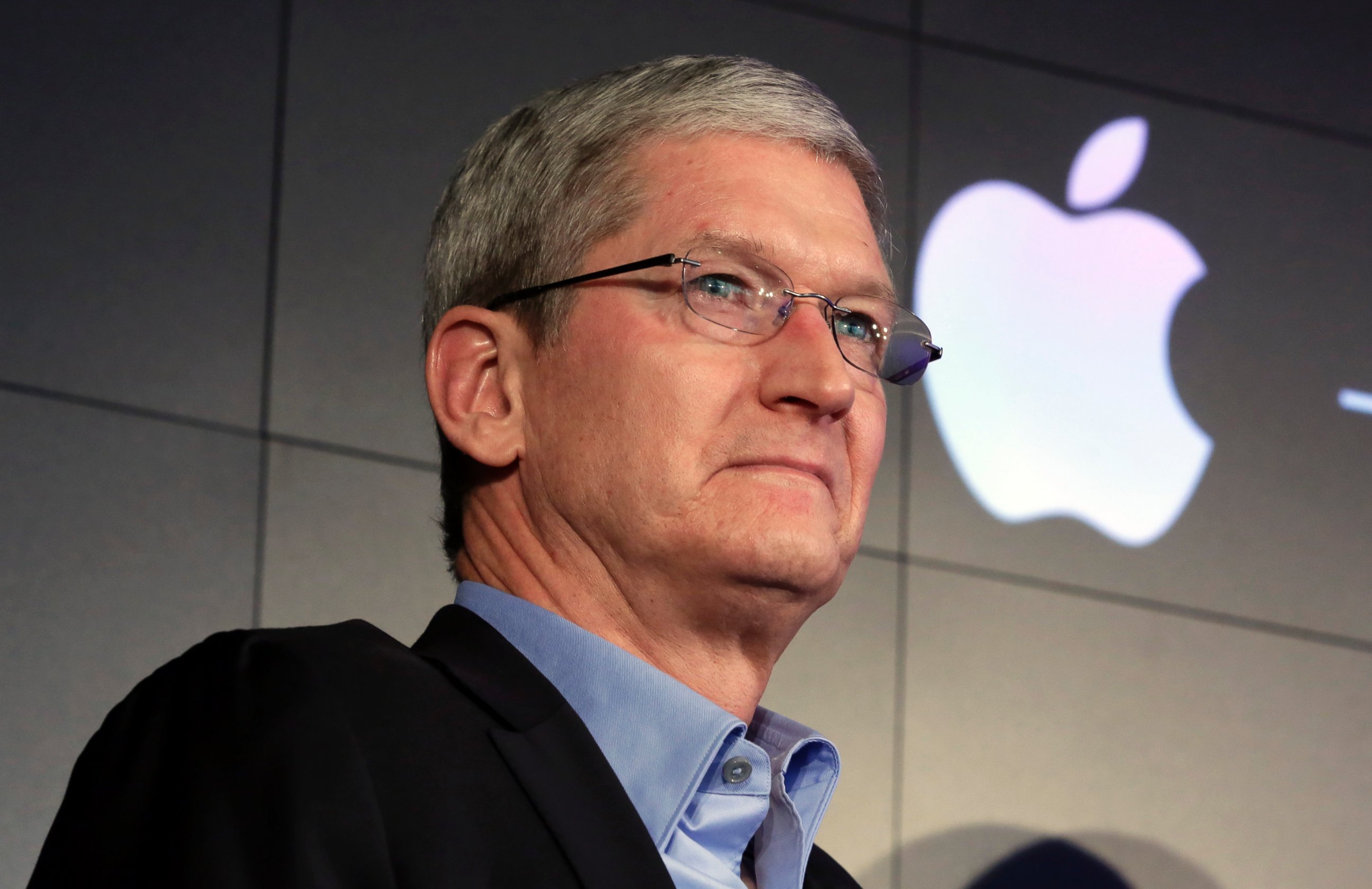 Apple CEO'su Tim Cook: Yeni bir teknoloji yönetmeliği gelmeli