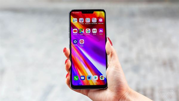 7 tl ye amiral gemisi telefon