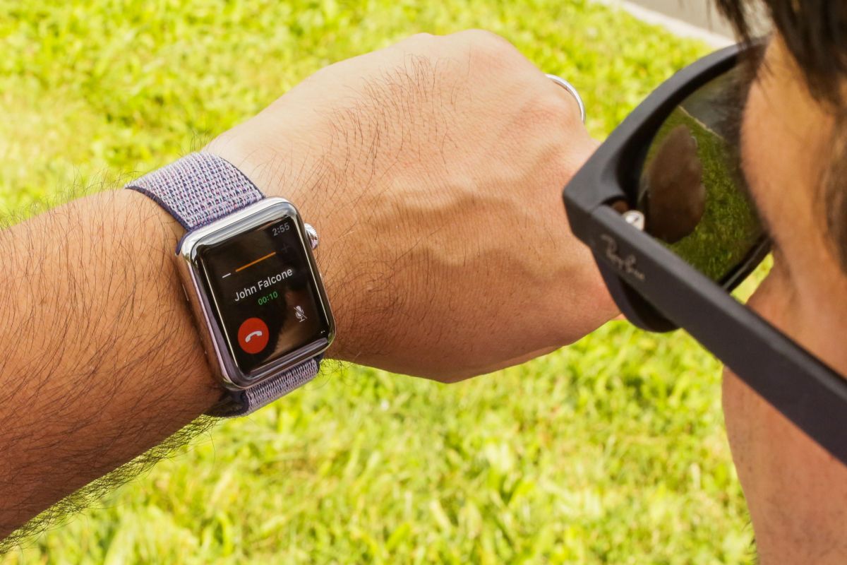 Yeni nesil Apple Watch cilt kanserinden koruyacak