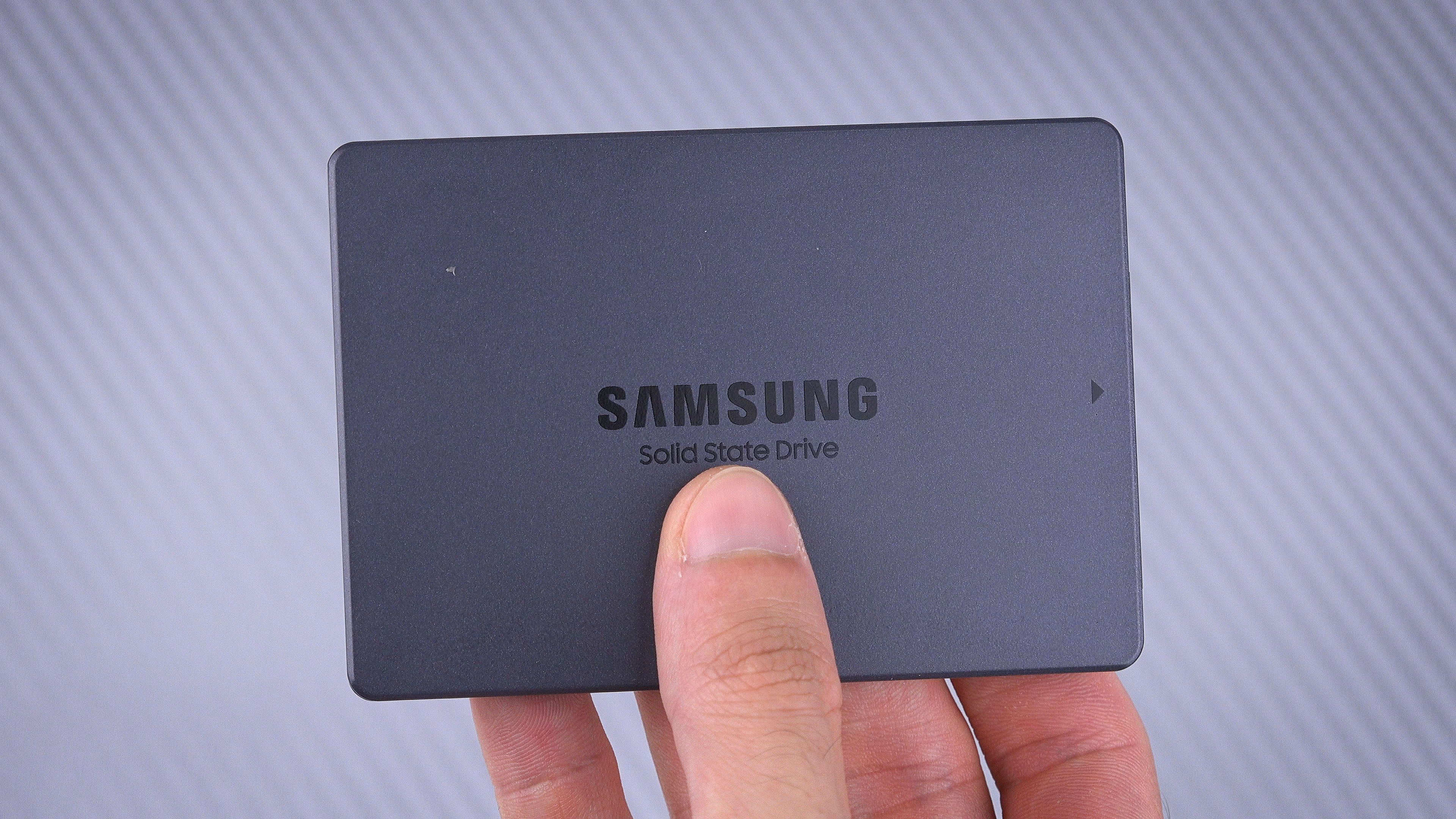 EVO'nun uygun fiyatlısı QVO 'Samsung 860 QVO 2TB incelemesi'