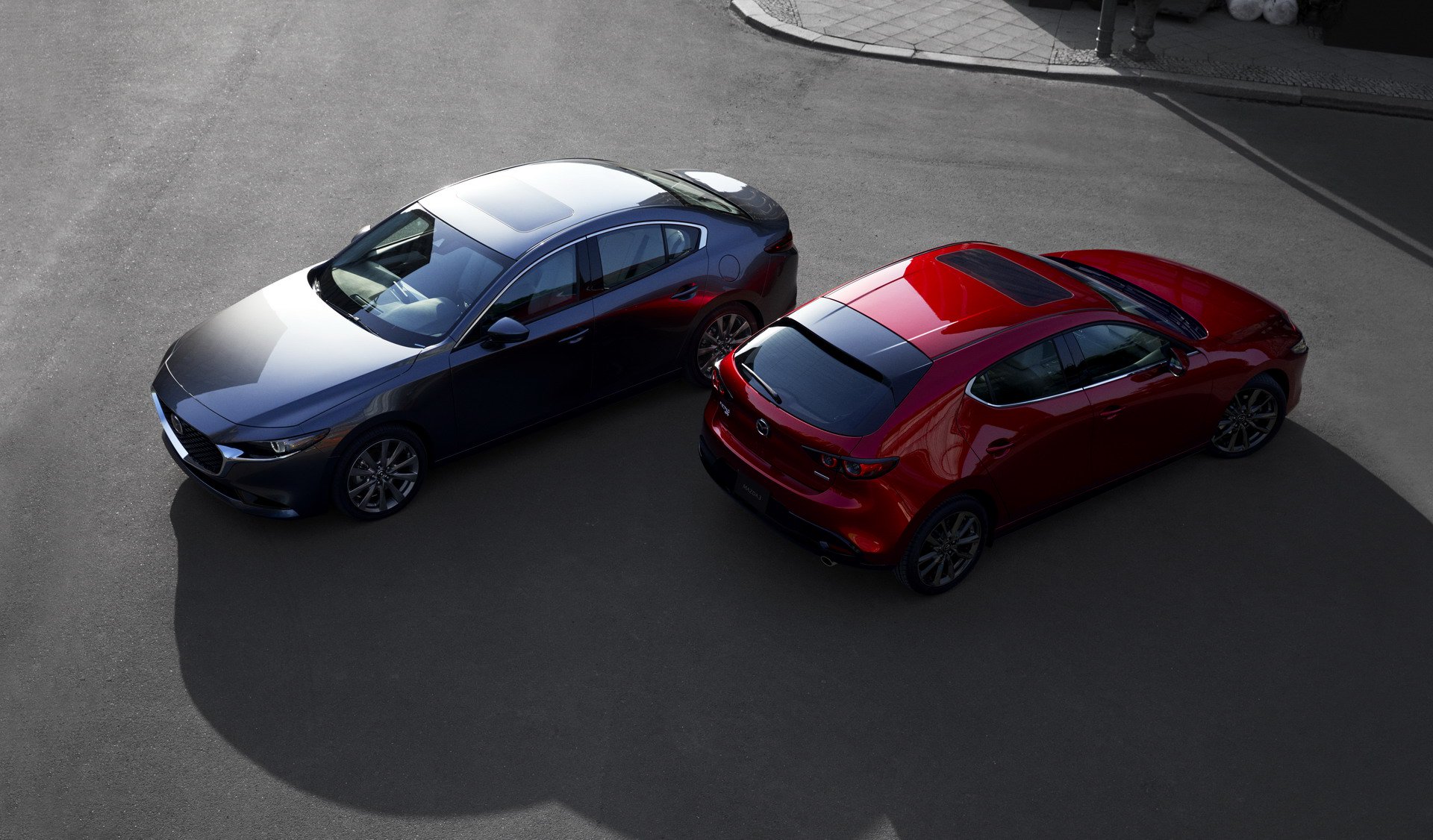 2019 Mazda 3 tanıtıldı: yenilenen donanımlar ve Skyactiv-X motor