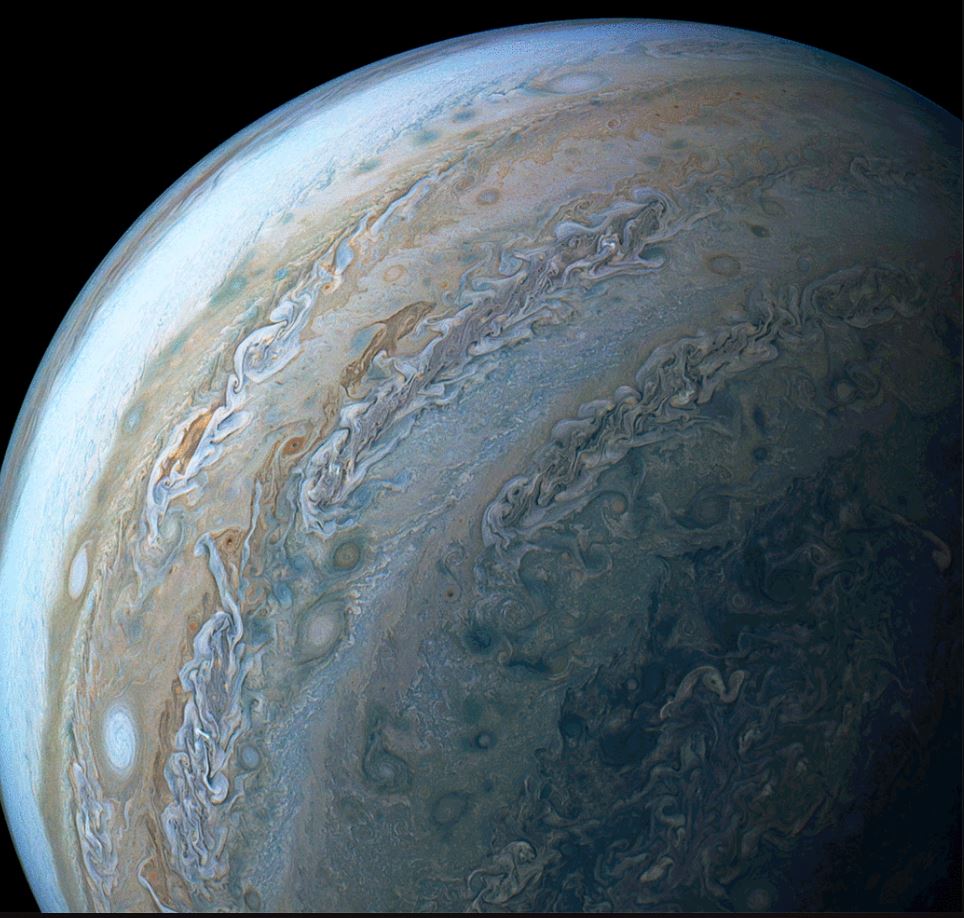 Juno uzay aracı, Jüpiter'de 'yunus' görüntüledi