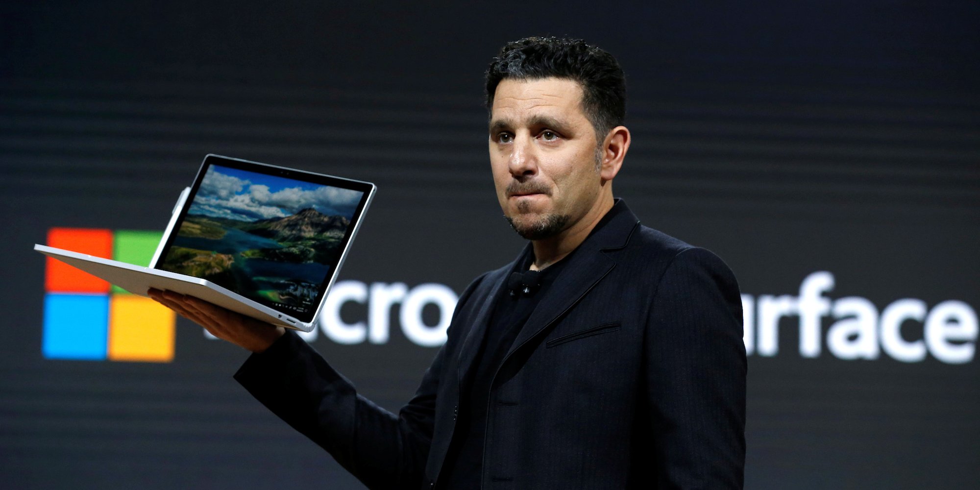 Microsoft, Surface markasını sonlandırmayı düşünmüyor