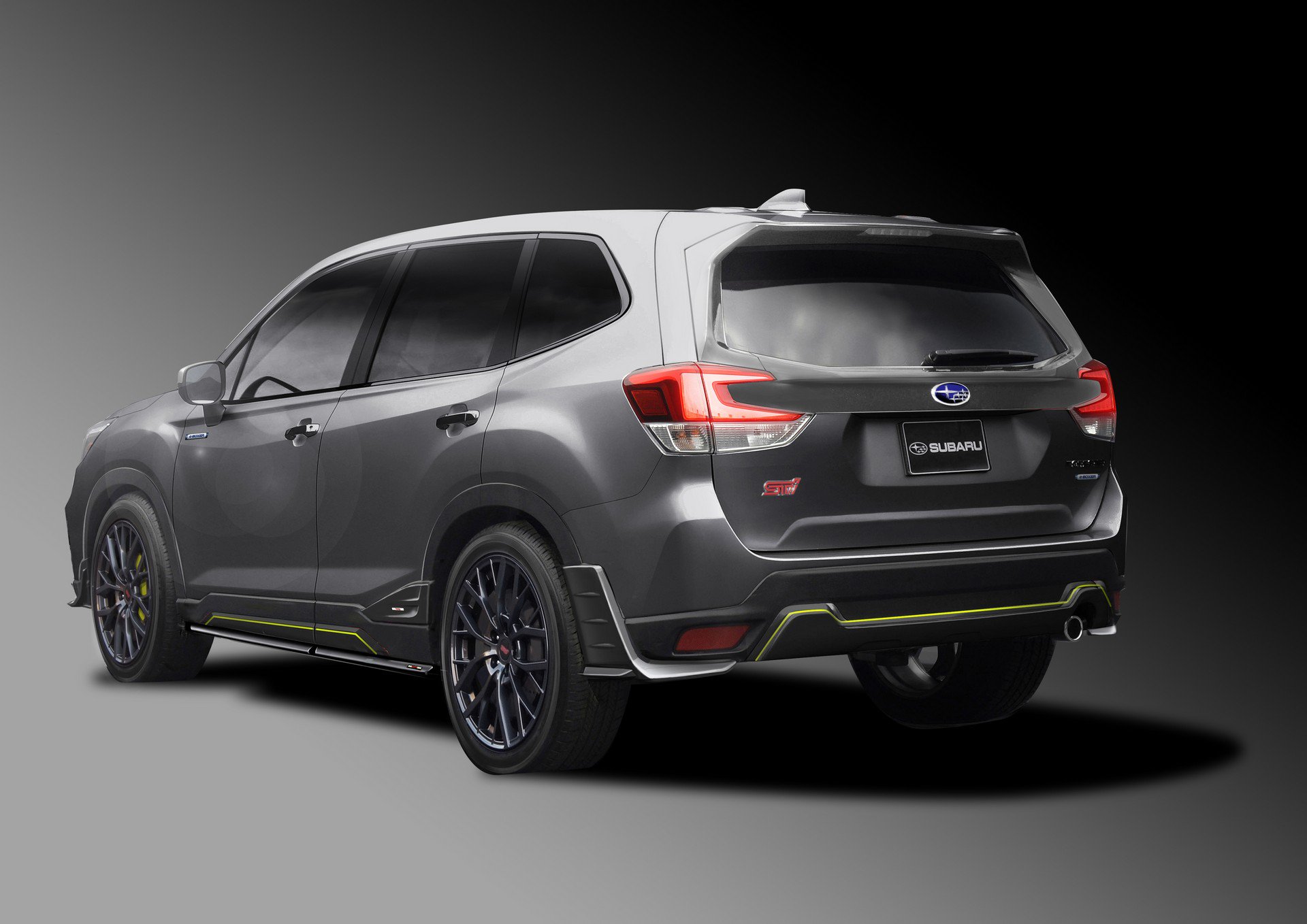 Yüksek performanslı Subaru Forester STI ve Impreza STI önümüzdeki ay tanıtılacak