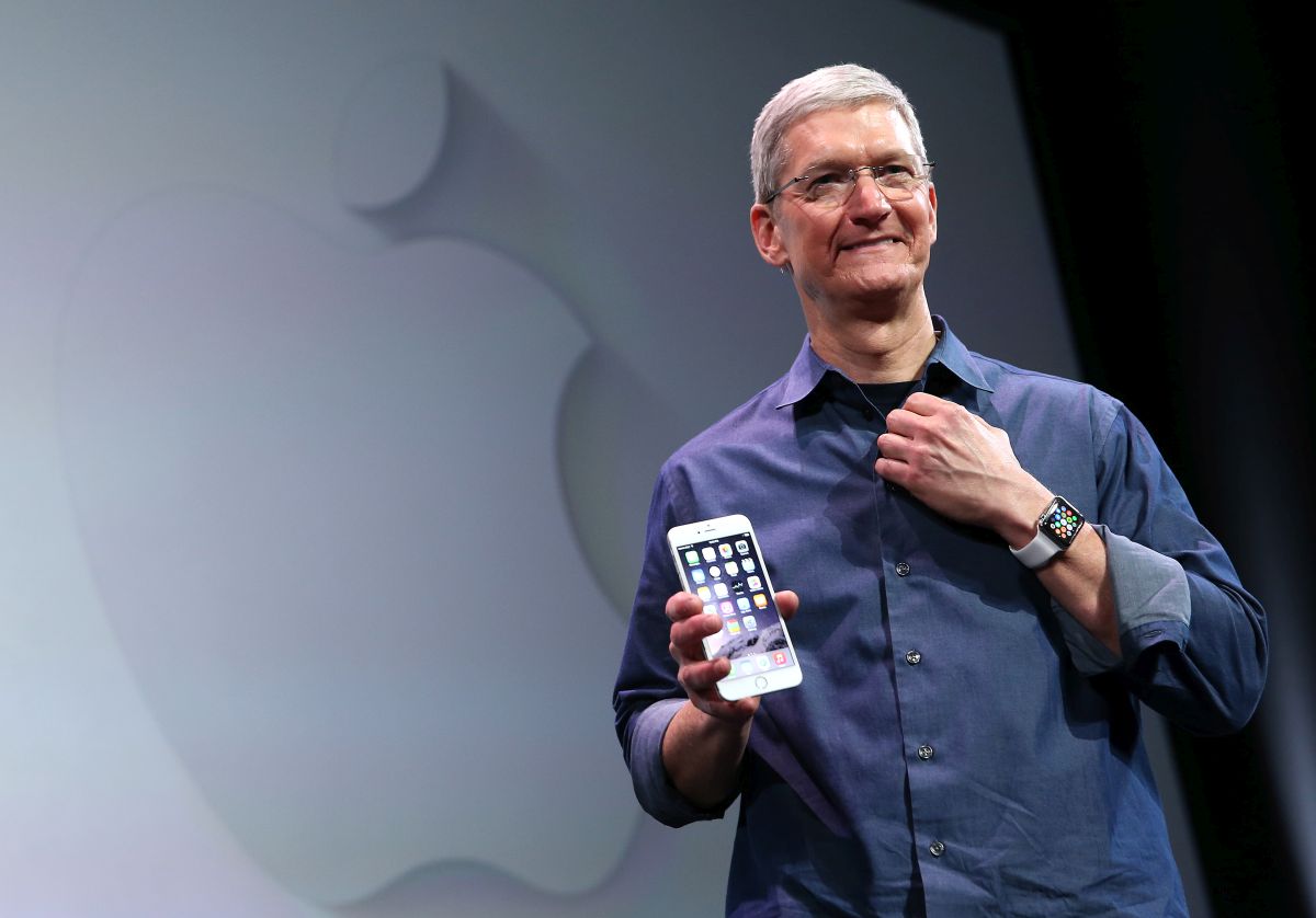 Tim Cook: İndirimli pil değişim kampanyası iPhone satışlarını düşürdü