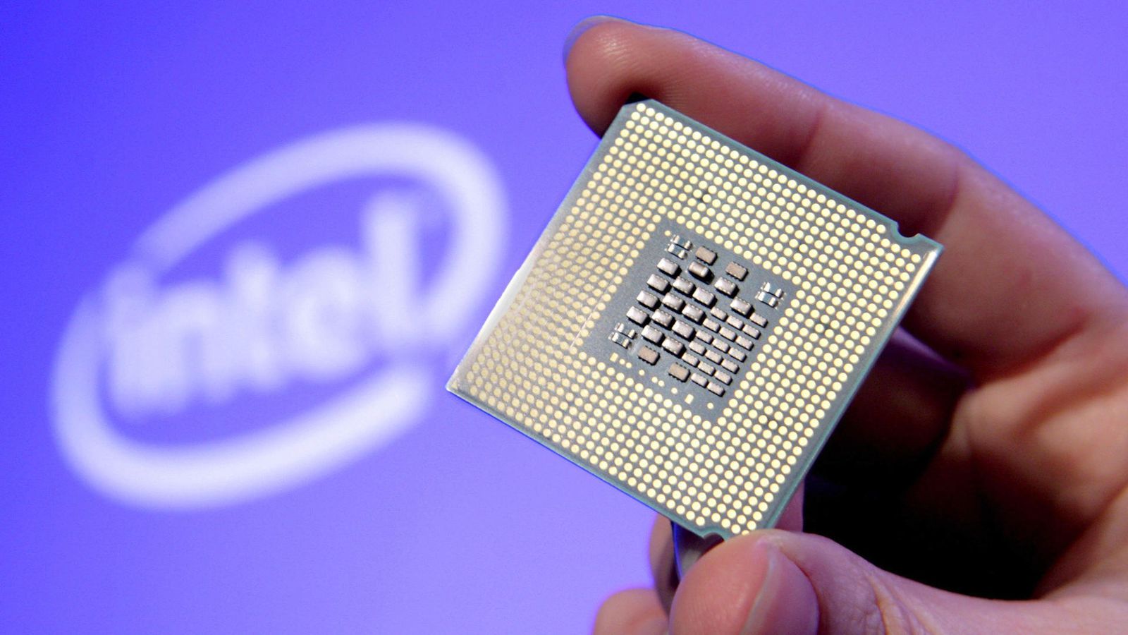 Intel ‘’K’’ ve ‘’F’’ uzantılı 9. nesil işlemcilerini duyurdu