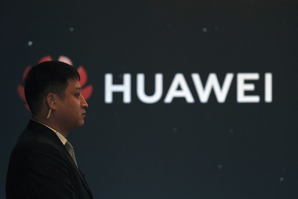 Huawei, Polonya'da casusluk suçlamasıyla gözaltına alınan çalışanını görevden aldı