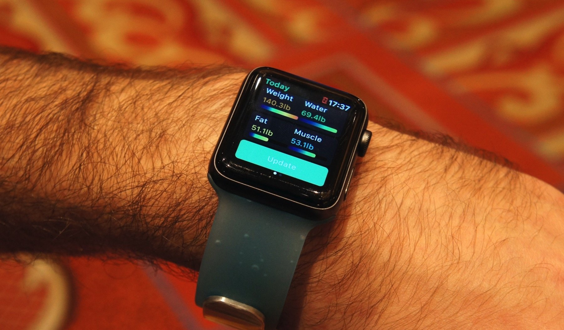 Aura Band Smart Strap ile Apple Watch saatinize yeni özellikler ekleyin