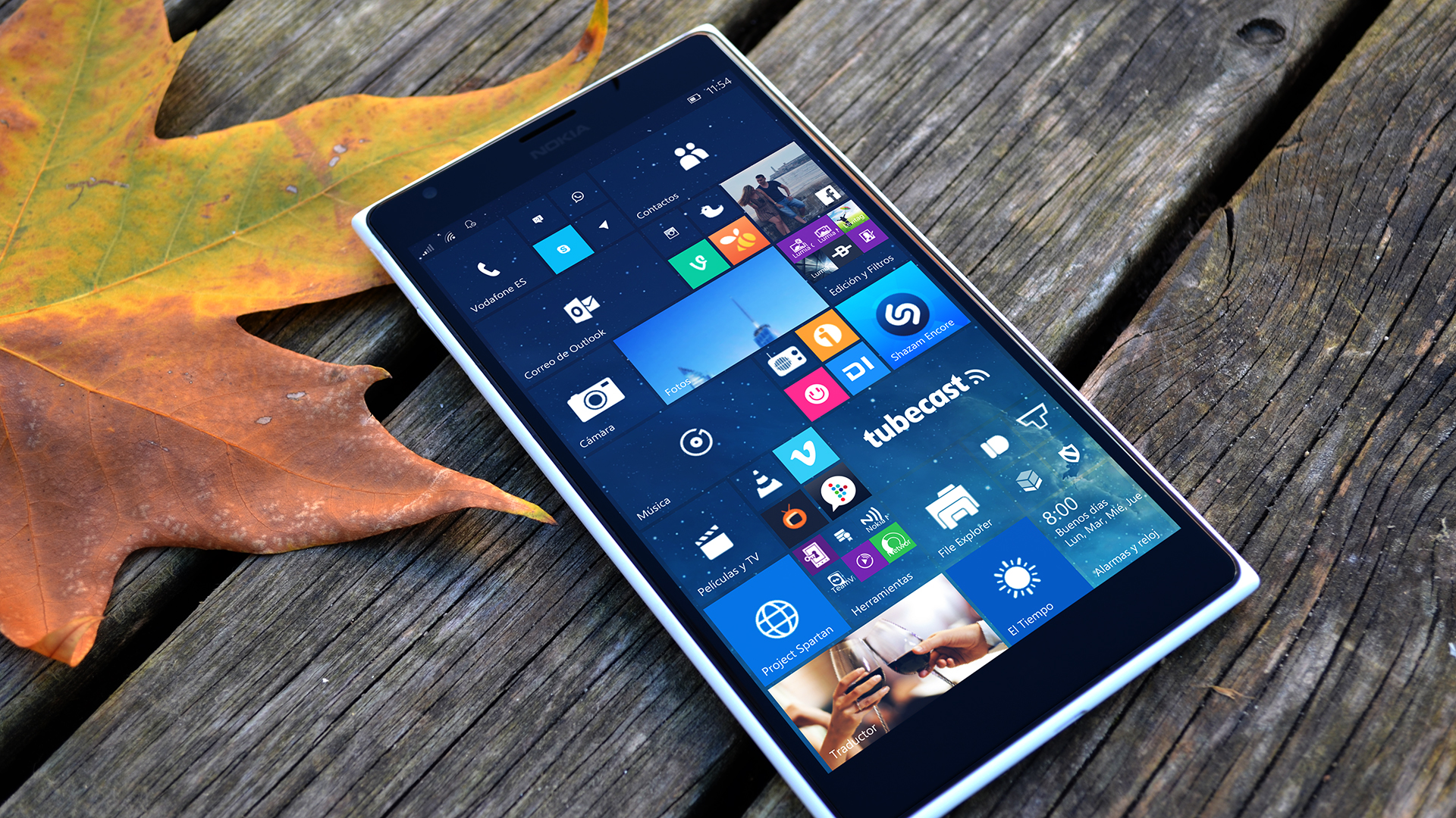 Microsoft'tan Windows 10 Mobile kullanıcılarına öneri: iOS veya Android'e geçin
