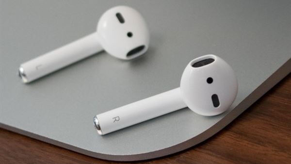 apple kulak ustu kablosuz bir kulaklik