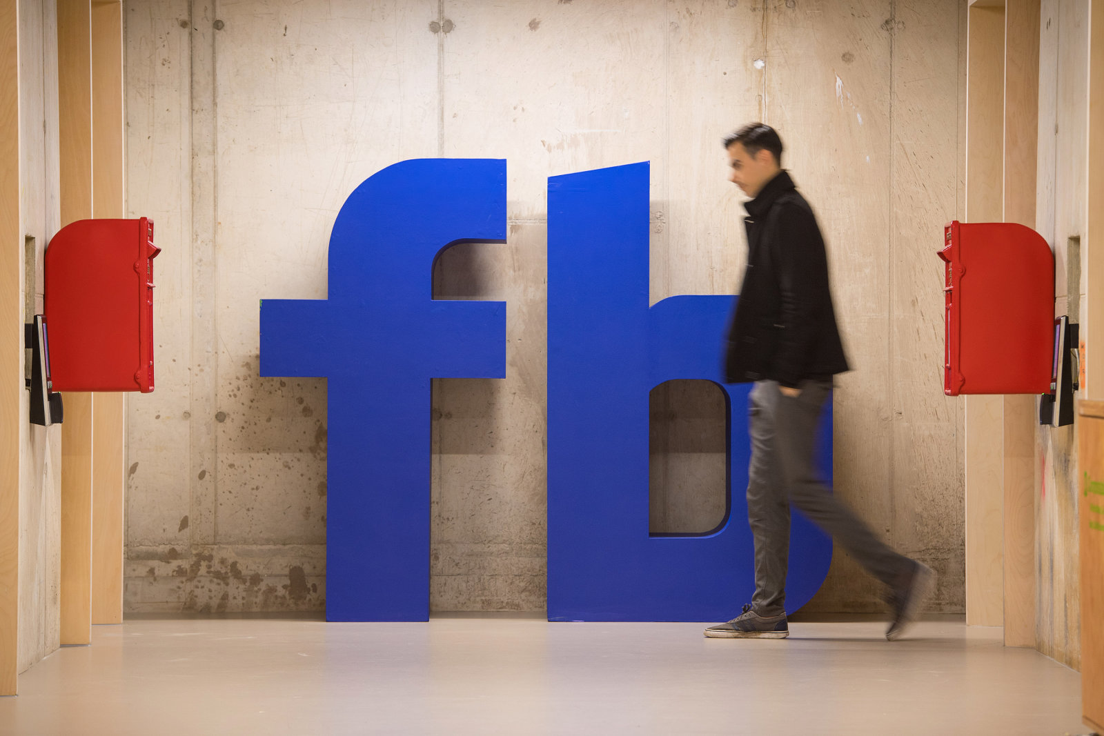 Facebook'un reklam engelleme önlemleri siyasi kampanyaları olumsuz etkiliyor