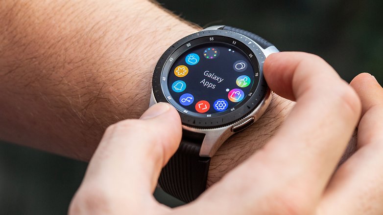 Samsung'un yeni akıllı saati Galaxy Sport, Galaxy S10 ile birlikte tanıtılabilir