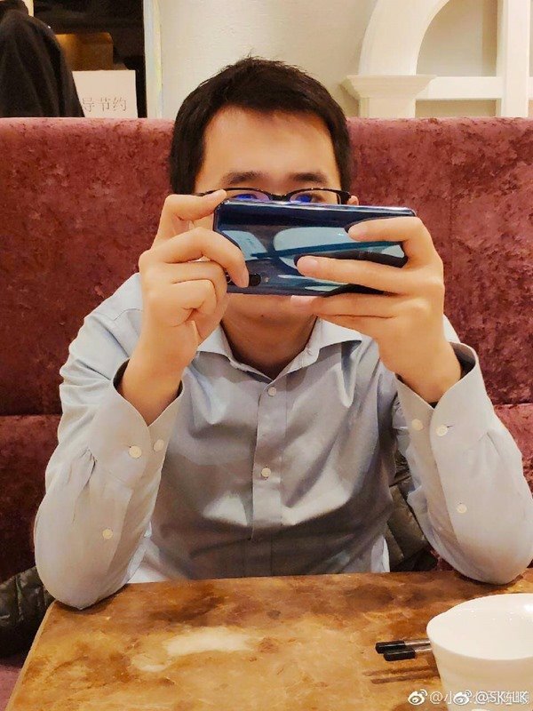 Xiaomi Mi 9'un canlı görüntüsü sızdı